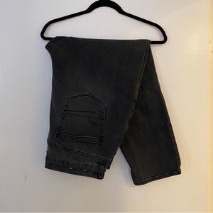 AE Stretch Curvy Mom Jeans in Washed Black
